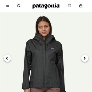 Patagonia Women's Torrentshell 3L Rain Jacket in Black